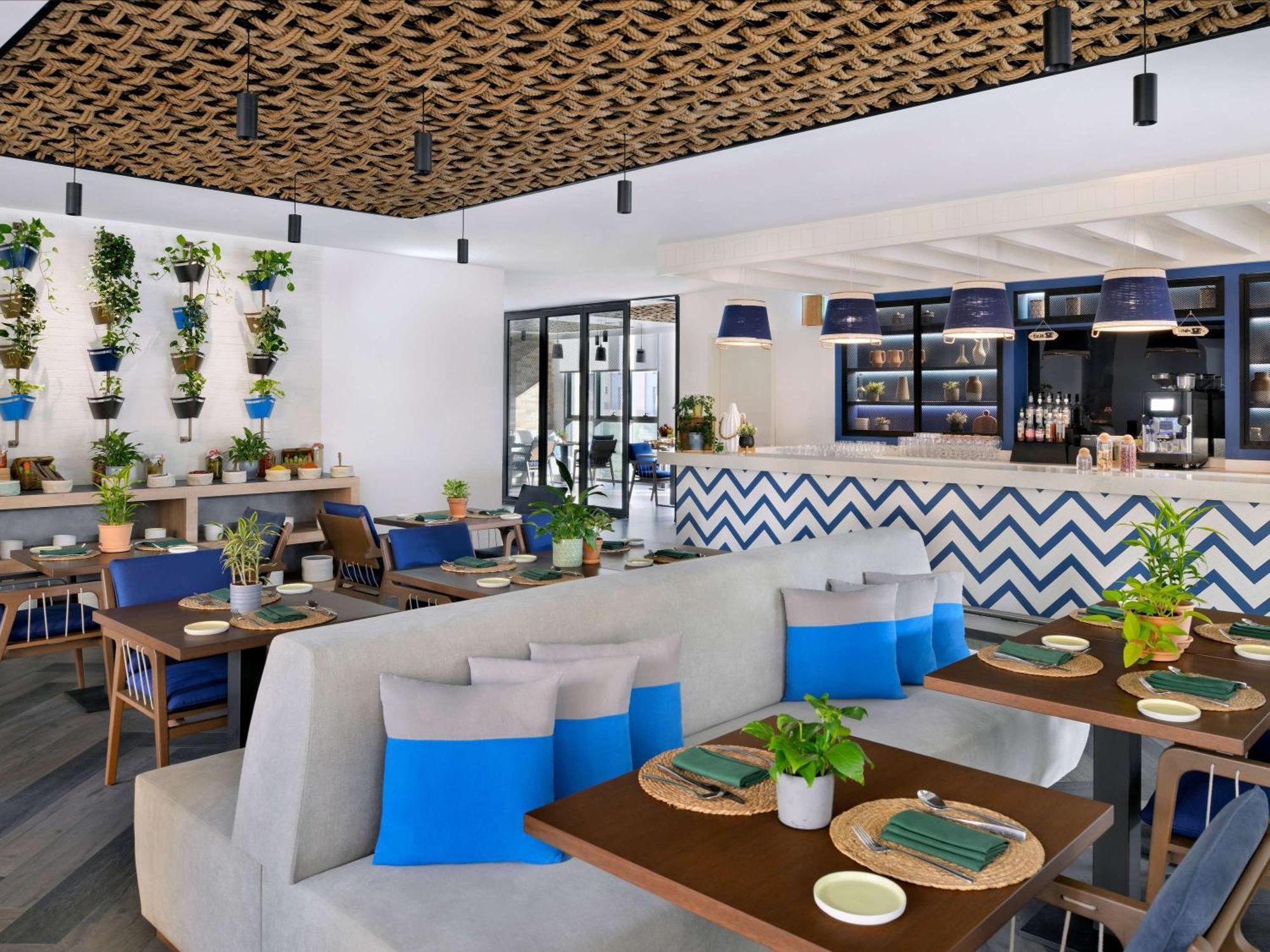 Mercure Dubai Deira Экстерьер фото