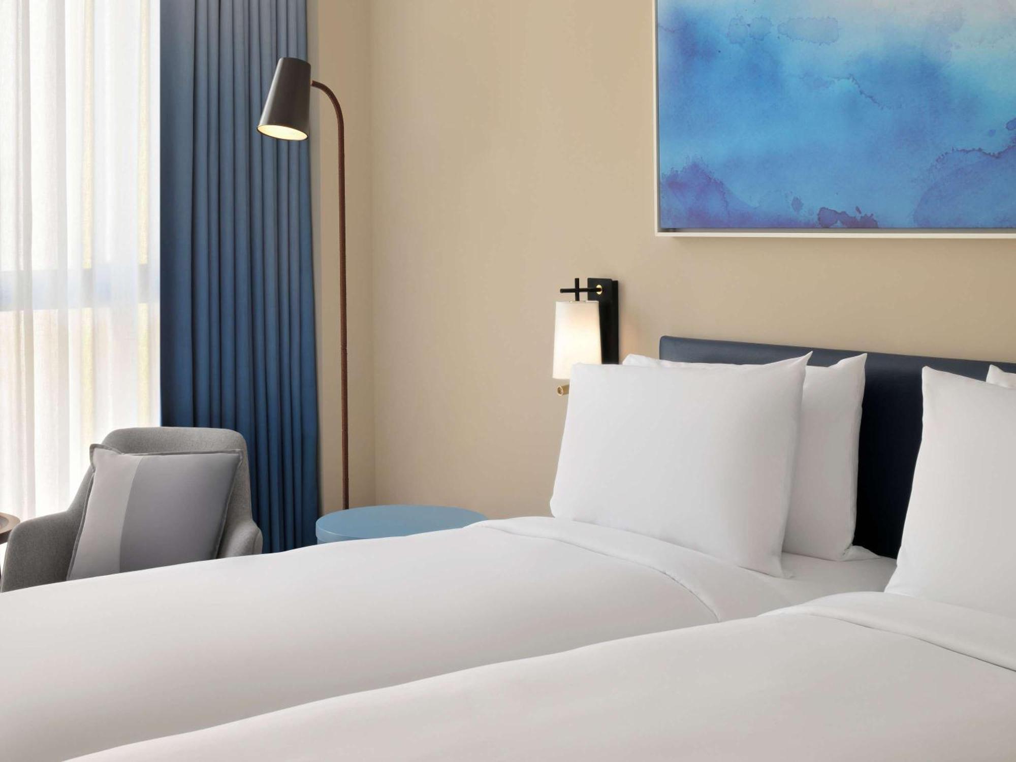 Mercure Dubai Deira Экстерьер фото